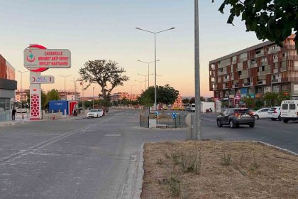 balikesir-merkezli-deprem-canakkaleden-de-hissedildi