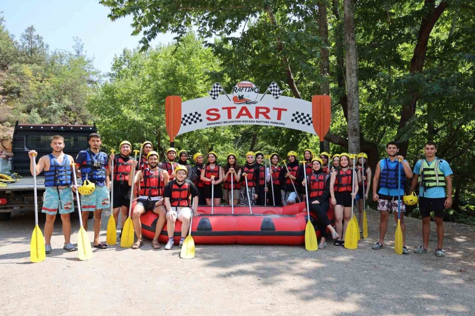 bursada-gencler-rafting-heyecani-yasadi