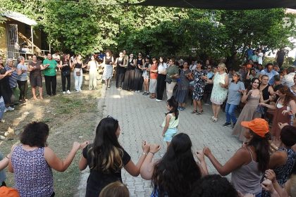 erzincanda-cilek-ve-bogurtlen-festivali