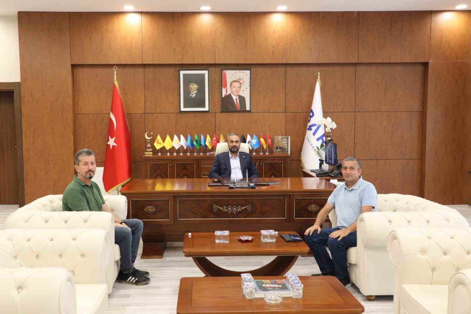 baru-ile-azerbaycan-arasindaki-akademik-is-birligi-gelistiriliyor