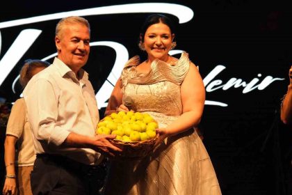 buharkentte-incir-tadinda-festival