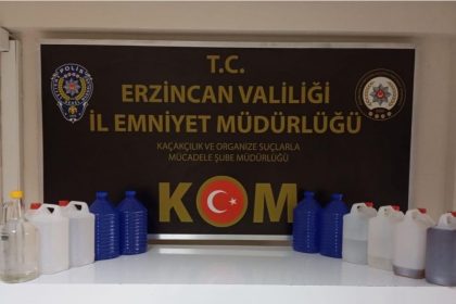 erzincanda-42-litre-kacak-icki-ele-gecirildi