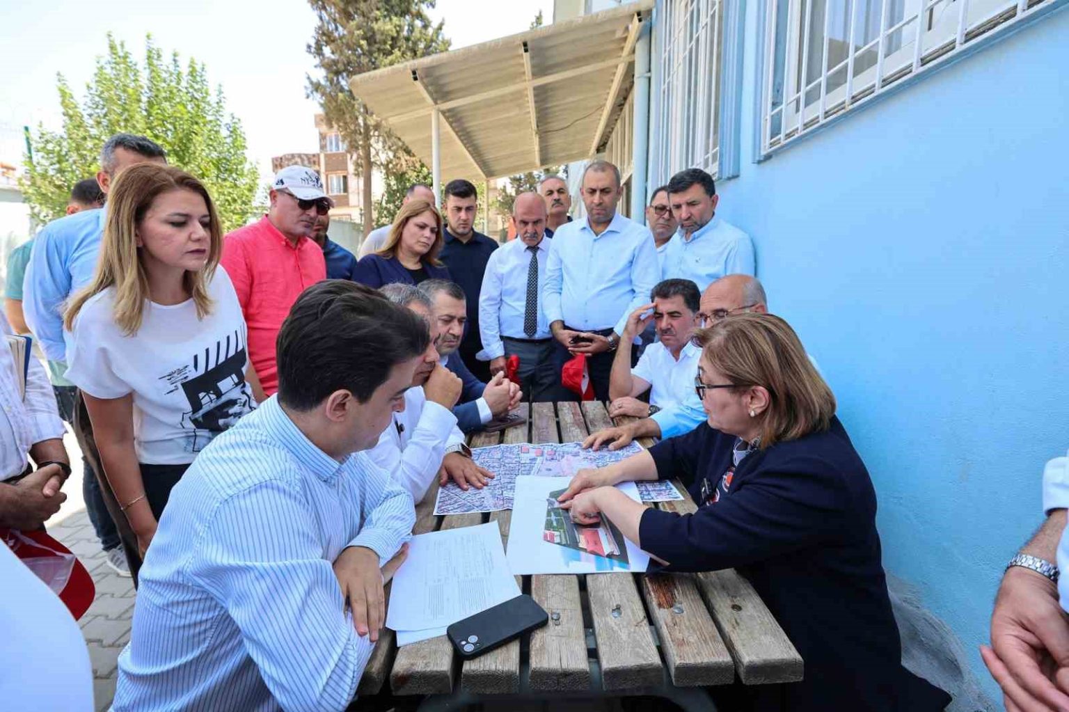 gaziantepte-dezavantajli-mahallelere-okul-saglik-ve-altyapi-yatirimi