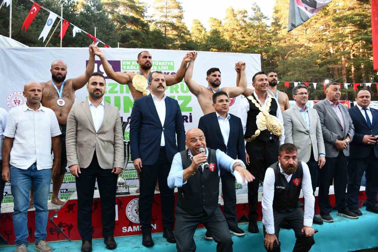 kunduzda-baspehlivan-feyzullah-akturk