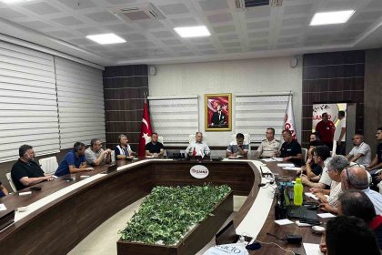 manisa-valiligi-kriz-merkezi-calismalarina-devam-ediyor