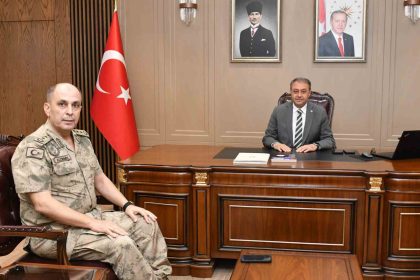 sanliurfa-il-jandarma-komutani-goreve-basladi