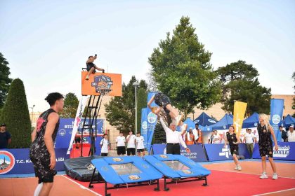 sokak-basketbolu-festivale-donustu