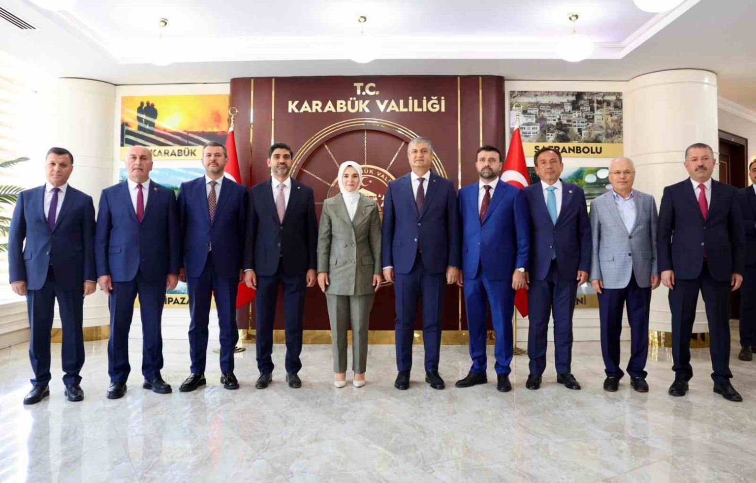 bakan-goktas-balikesirde-bin-87-vatandasimiza-143-personelimizle-psikososyal-destek-ve-cesitli-destekler-sagladik