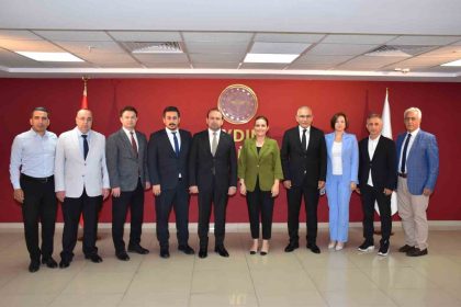 bakanlik-heyeti-aydindaki-saglik-yatirimlarini-inceledi
