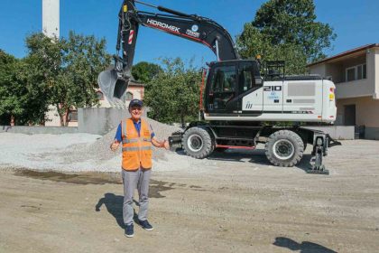 bakanliktan-terme-belediyesine-10-milyonluk-ekskavator-destegi