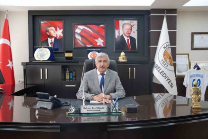 baskan-hallac-ak-partinin-kurulus-yil-donumunu-kutladi