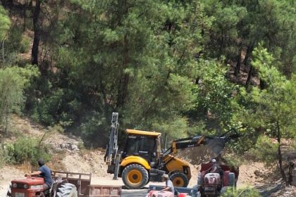baskan-ozelden-incir-ureticisine-yol-destegi