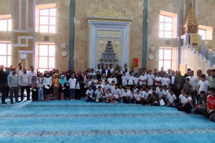 caldiranda-hadis-ezberleme-yarismasi-duzenlendi