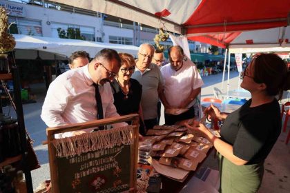 cameli-festivaline-komsu-ilcelerin-belediye-baskanlarini-agirladi
