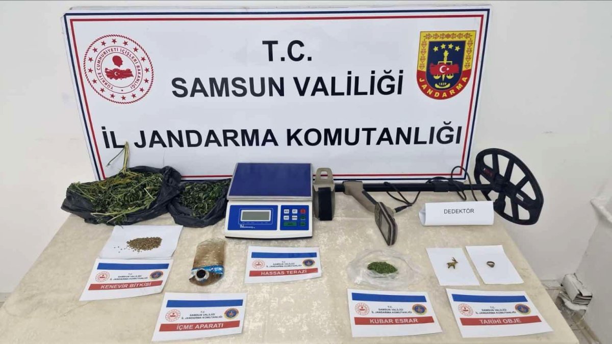jandarma-tarafindan-uyusturucuyla-yakalandi