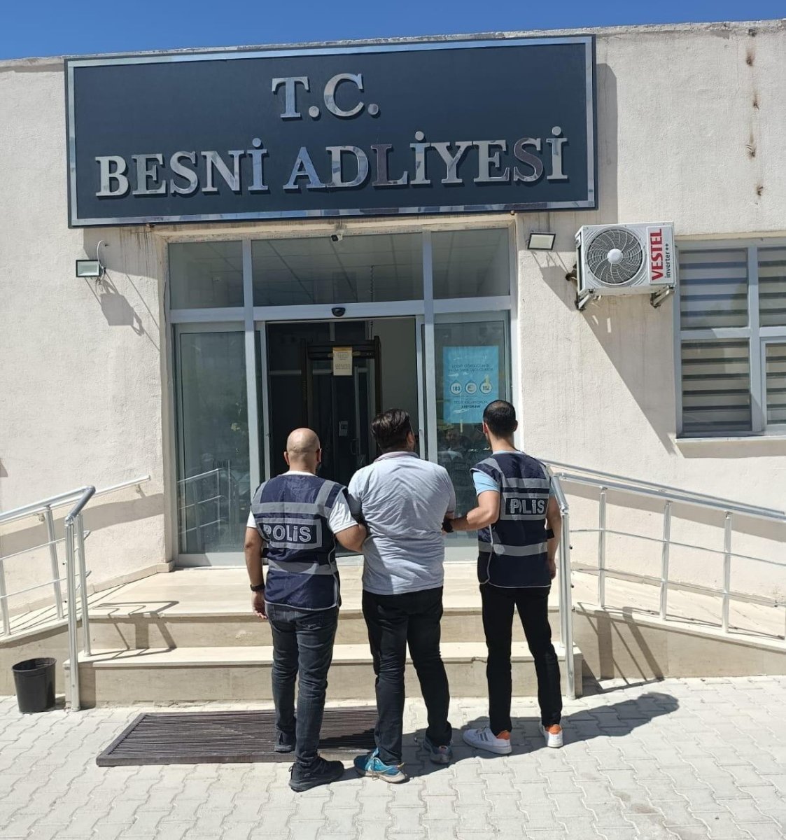 kesinlesmis-hapis-cezasi-bulunan-sahis-yakalandi