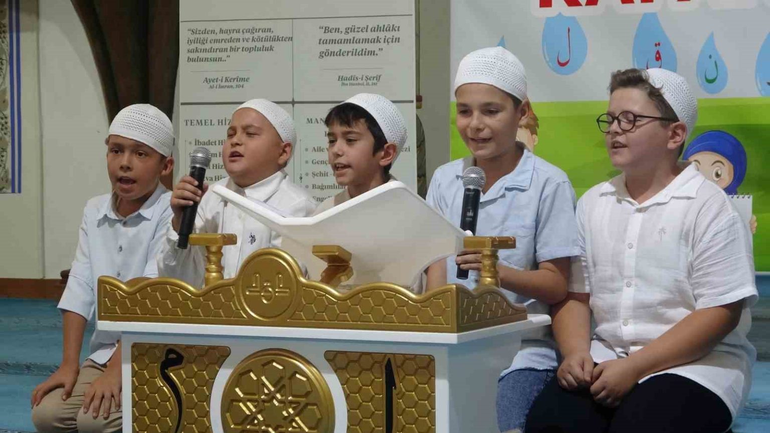kutahyada-yaz-kuran-kurslari-kapanis-programi-yapildi