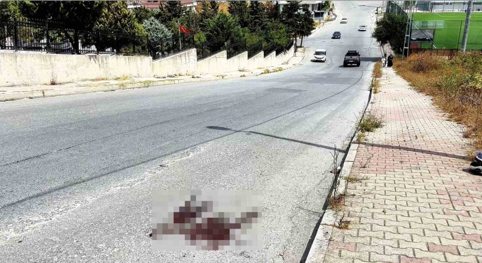 mezarlik-onunde-kardes-kavgasi-cinayetle-bitti-1-olu