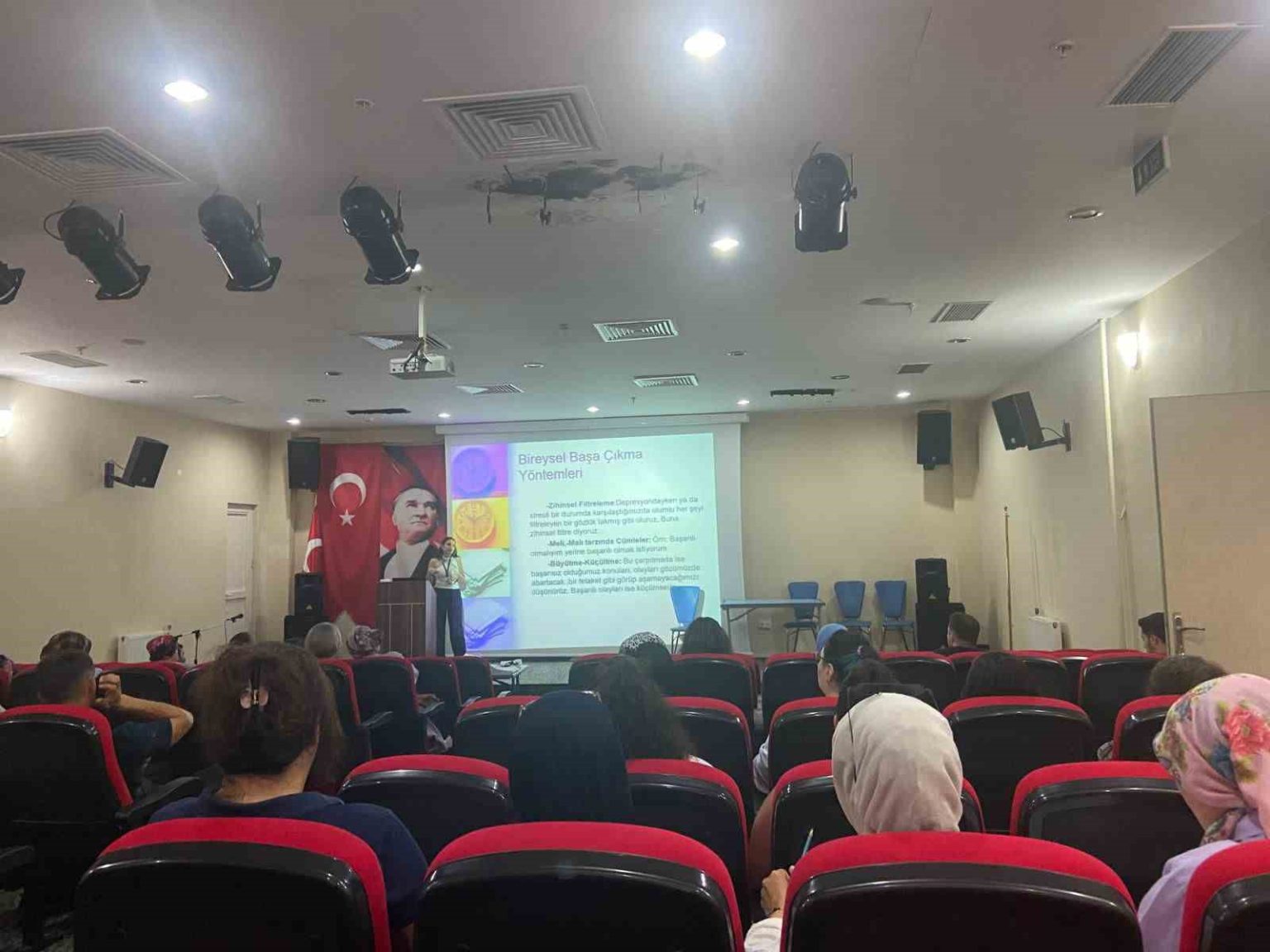 saglik-elcileri-egitimleri-akcakocada-devam-ediyor