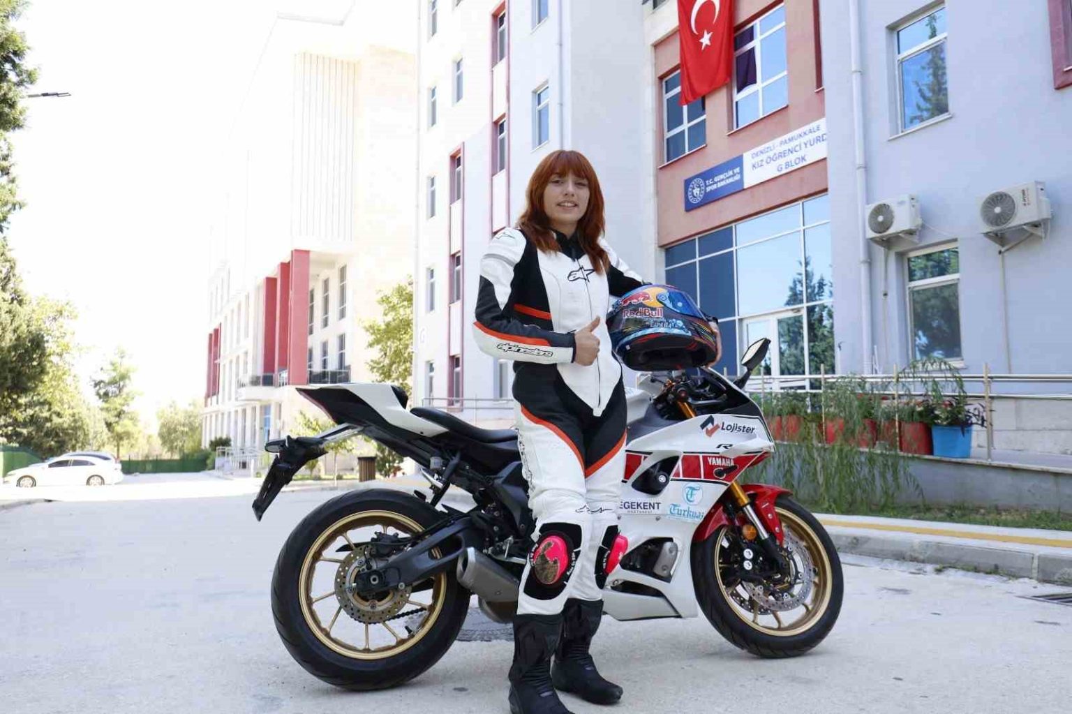 denizlili-motorsikletci-hedef-buyuttu