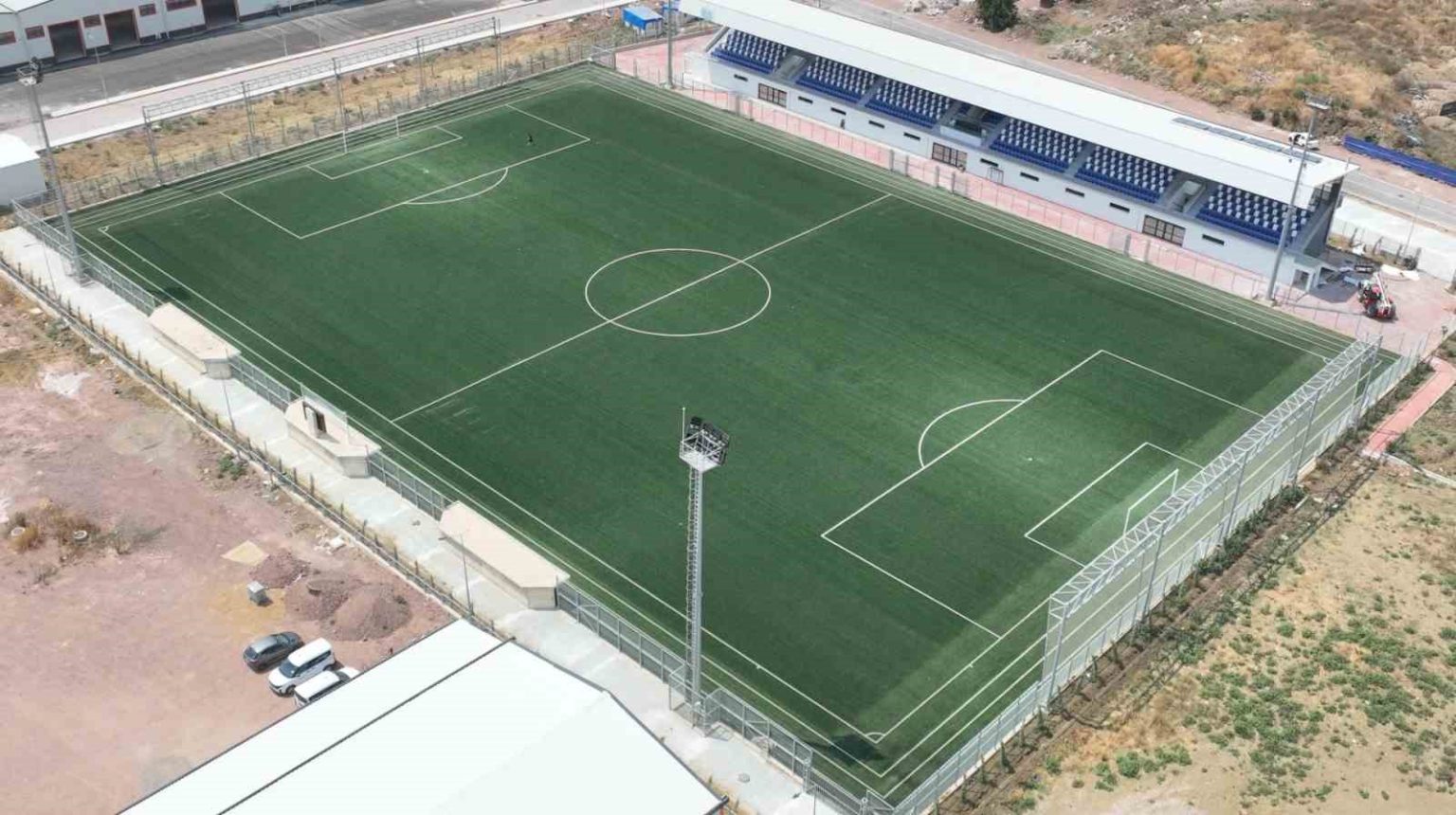 fifa-onayli-yeni-spor-tesisinde-sona-yaklasildi