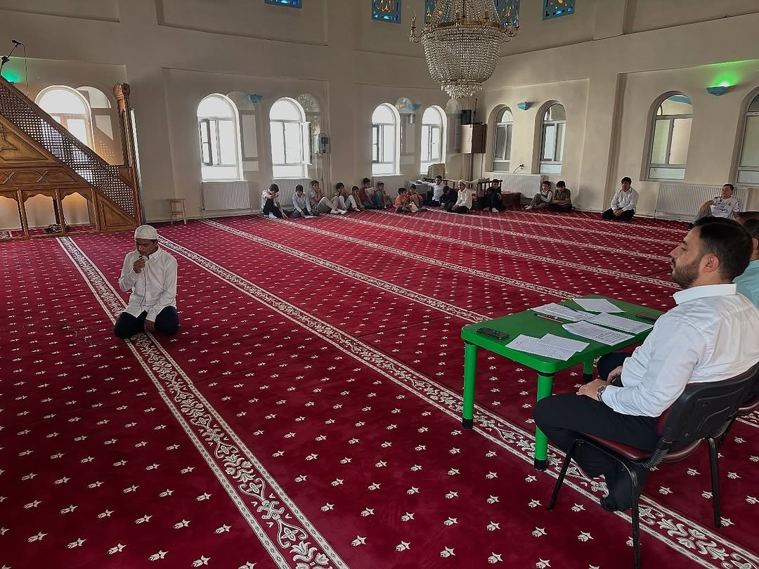 gurpinar-ilcesinde-yaz-kuran-kurslarinda-cifte-yarisma-heyecani