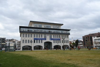 kusadasi-belediyesinden-su-kesintileri-icin-askiye-basvuru-cagrisi