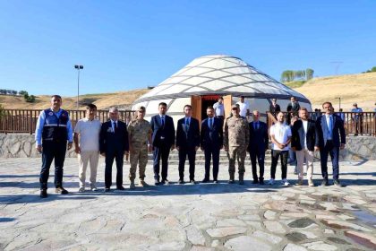 ahlat-buyuk-zaferin-etkinliklerine-hazirlaniyor