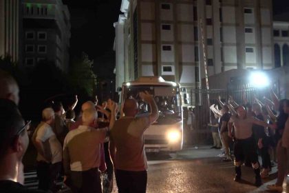 antalya-buyuksehir-belediyesine-yonelik-rusvet-ve-yolsuzluk-sorusturmasinda-8-tutuklama