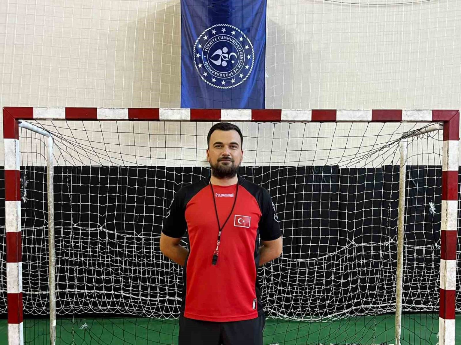 hentbol-antrenoru-erdil-u16-erkekler-milli-takim-kampi-kadrosuna-cagrildi