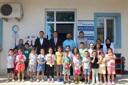 karacasuda-protokol-uyeleri-yaz-kuran-kursu-ogrencileri-ile-bir-araya-geldi