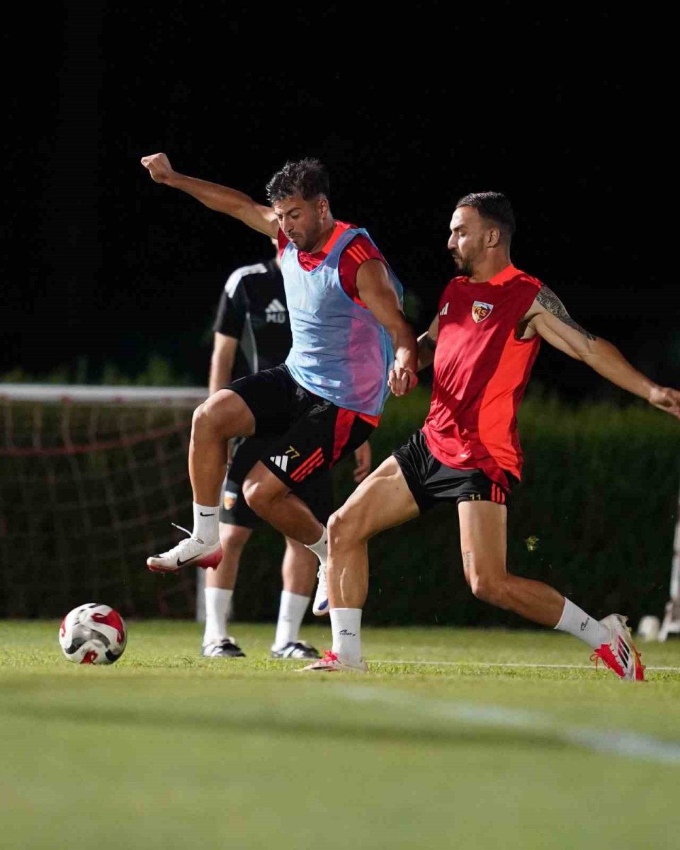 kayserispor-galatasaray-maci-24-agustosta