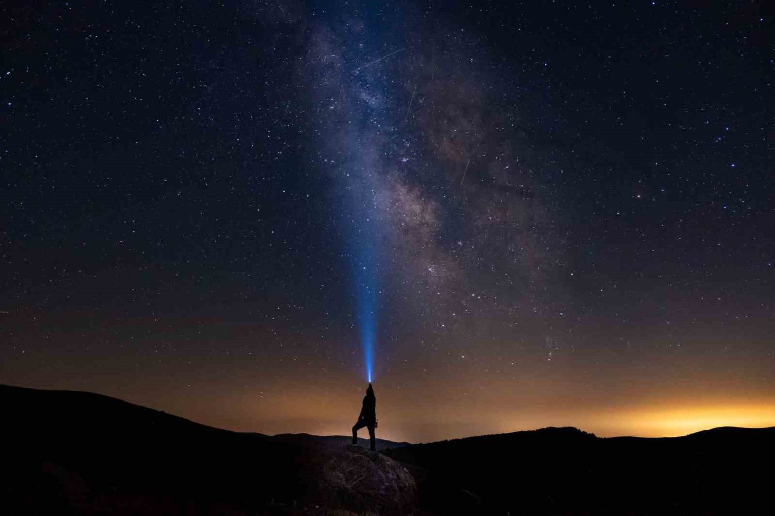 meteor-yagmuru-gorsel-solen-sundu