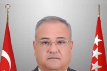 3ncu-ordu-komutanligina-atanmisti-emekliligini-istedi