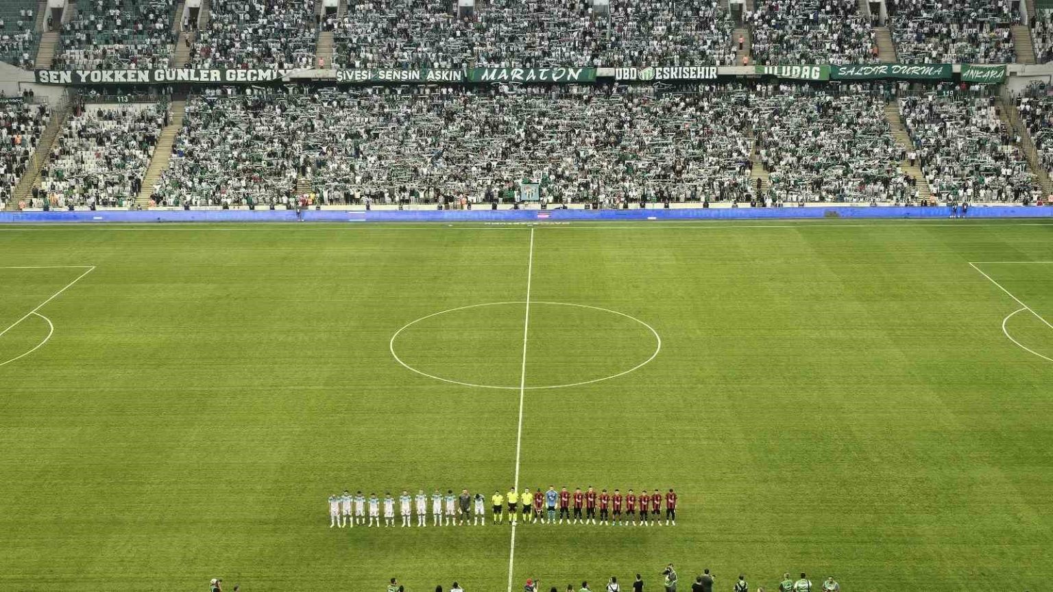 bursaspor-eskisehirspor-macinda-orman-sehitleri-anildi
