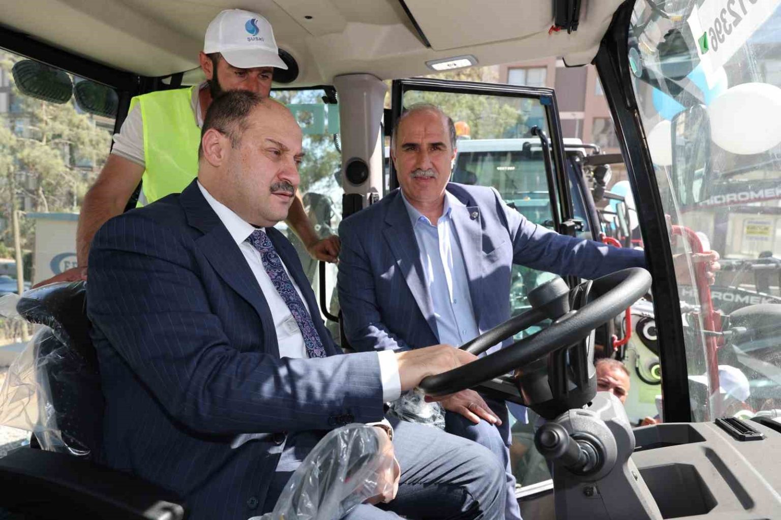 buyuksehir-47-milyon-lira-degerinde-yeni-arac-filosu-kurdu