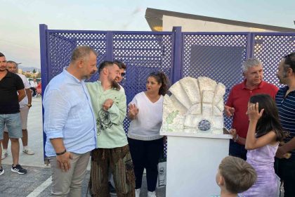 gomecte-5-uluslararasi-kuzey-ege-heykel-sempozyumu-ve-kafebus-travla-acilisi