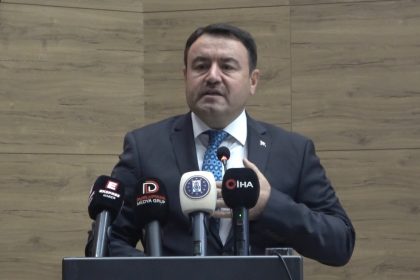 kutahya-valisi-musa-isindan-deprem-uyarisi-ruhsatsiz-yapiya-izin-vermeyecegiz