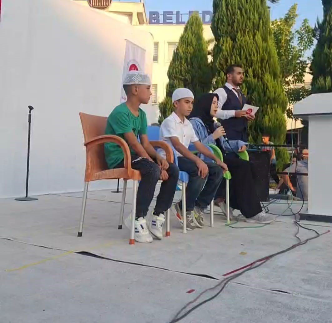 selendide-yaz-kuran-kursu-ogrencilerin-finali-goz-kamastirdi