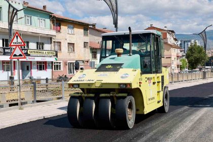 tokat-belediyesinden-eski-niksar-yolu-kavsagina-modern-dokunus