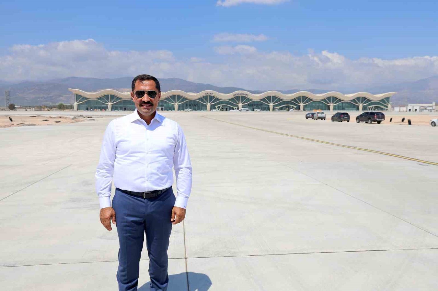 depremde-hasar-alan-hatay-havalimanindaki-calismalarla-birlikte-ilk-yurt-disi-ucus-kibrisa-gerceklesecek