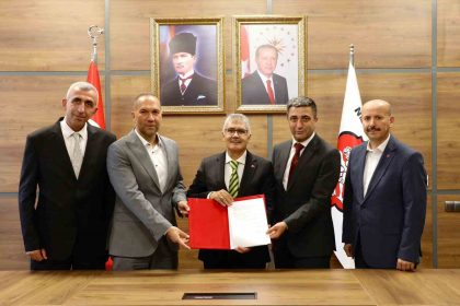 farkli-meslek-gruplarina-yapay-zeka-egitimi-protokolu-imzalandi