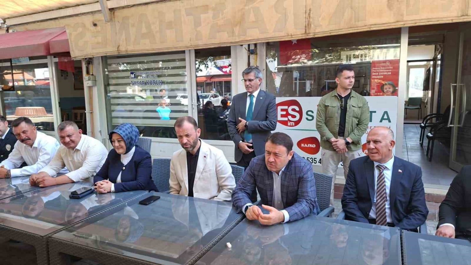 kutahya-valisi-musa-isin-vatandaslarin-sorun-ve-ihtiyaclarini-yakindan-takip-ediyoruz