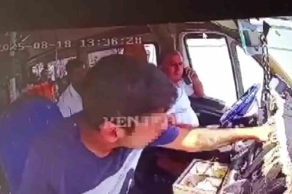 minibuste-kapkac-arac-kirmizi-isikta-durunca-paralari-alip-kacti