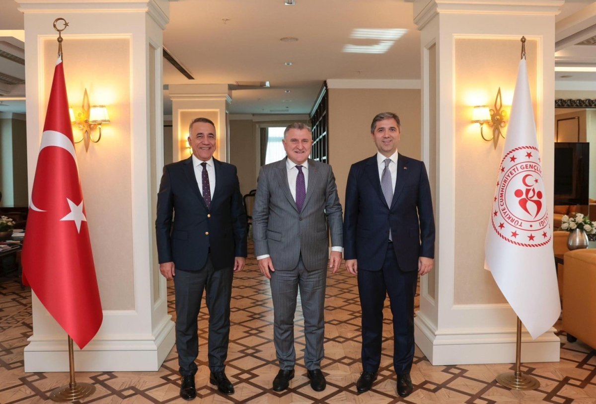 sultangaziye-kapali-spor-salonu-ve-otopark-yapilacak