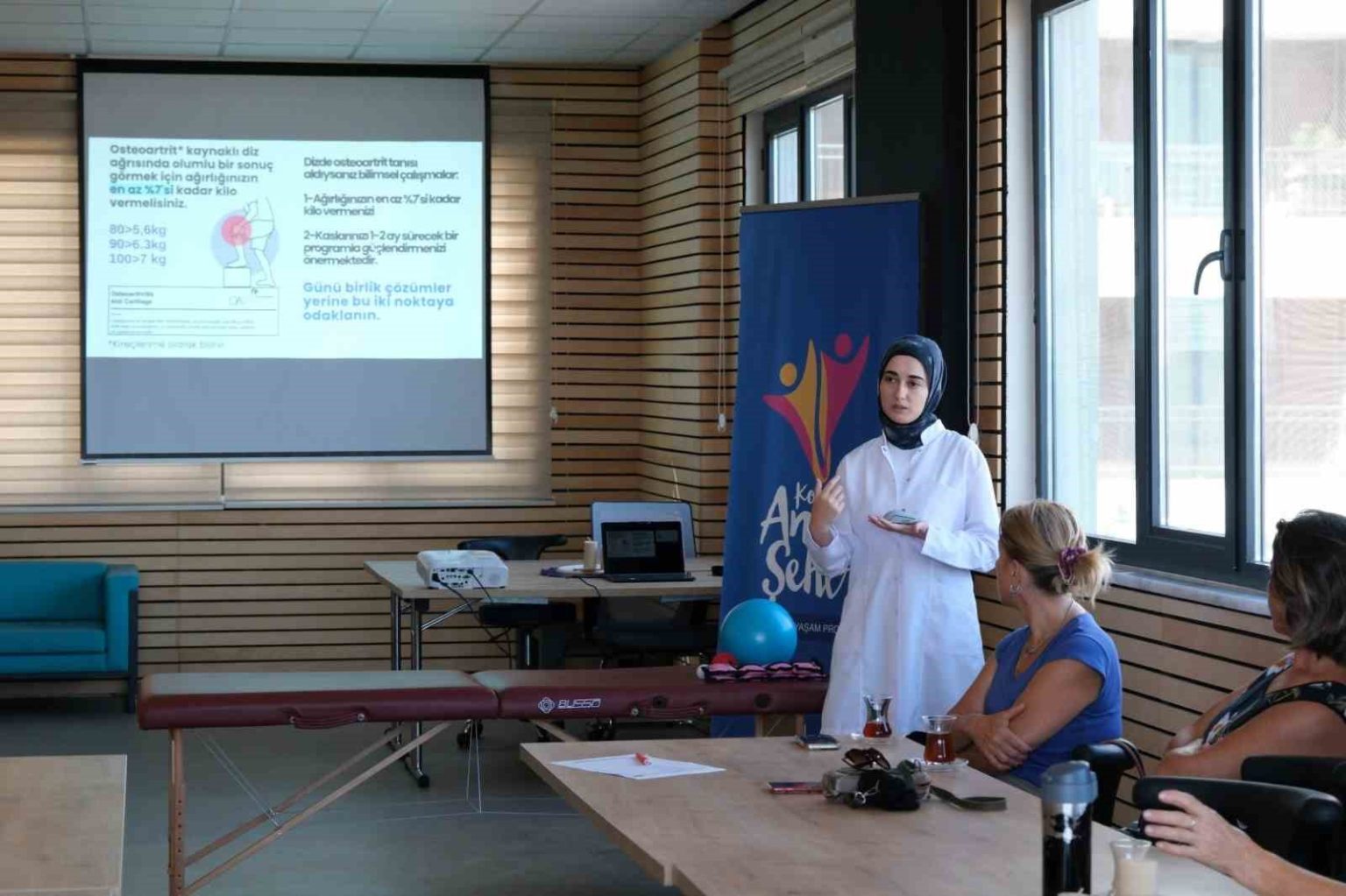 uzmanindan-kadinlara-uyari-diz-agrisini-hafife-almayin