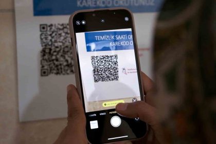 hastanelerde-hijyen-icin-qr-kodlu-yeni-donem-temizlik-ihtiyaci-aninda-bildirilecek