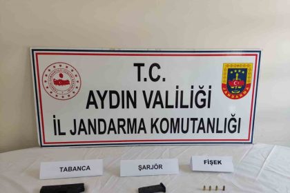 ruhsatsiz-silah-tasiyan-4-supheli-yakalandi