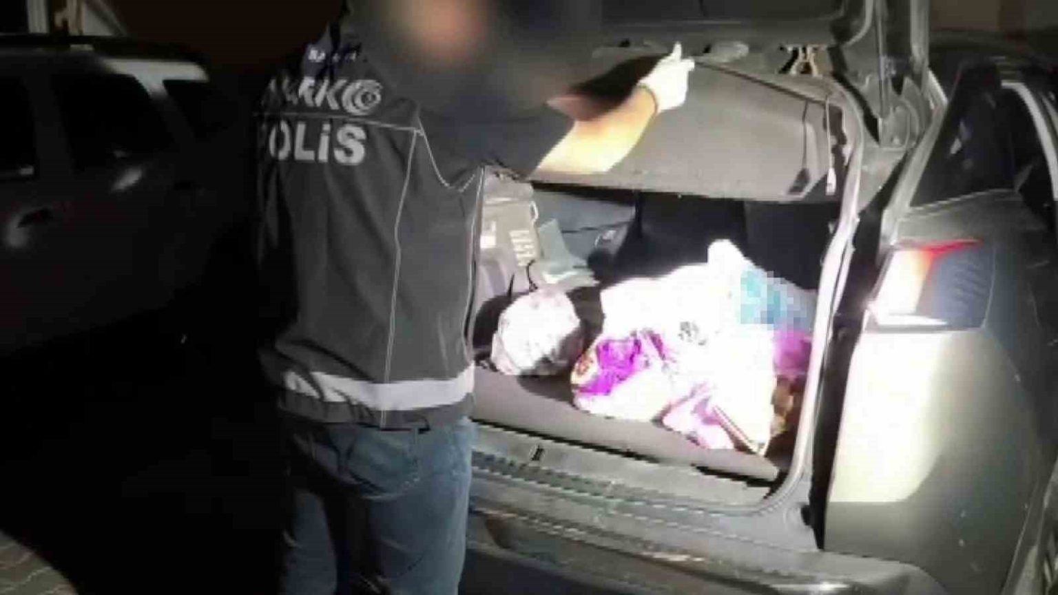 sakaryada-temmuz-ayi-operasyonlari-4-bin-12-sahis-yakalandi-12-milyar-tllik-mal-varligina-el-konuldu