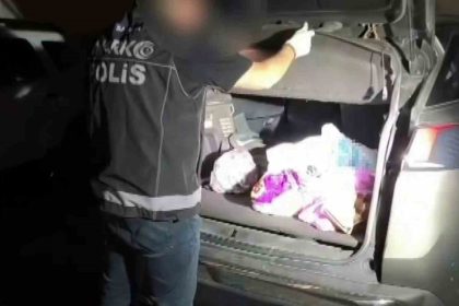 sakaryada-temmuz-ayi-operasyonlari-4-bin-12-sahis-yakalandi-12-milyar-tllik-mal-varligina-el-konuldu